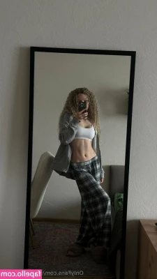 sofiaaamillerrr - Ehi   controlla i messaggi   ti ho lasciato qualcosa di veramente