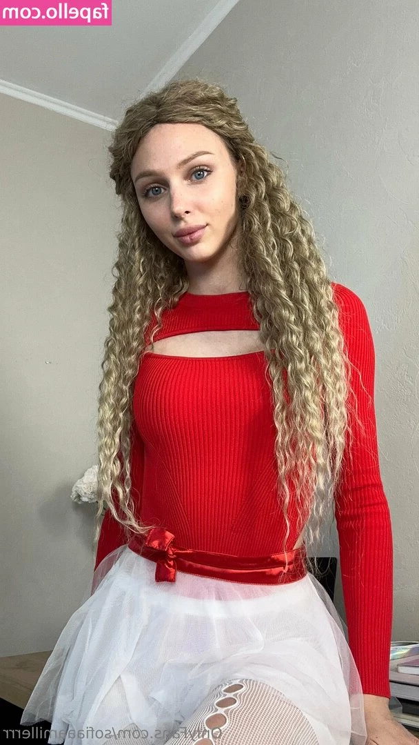 sofiaaamillerrr - Where would your hands wander