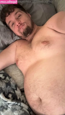 chubbicub [ chubbicub-1 ] - Woke up in the morning so horny know  Kaidavisxxx was in my bed so me