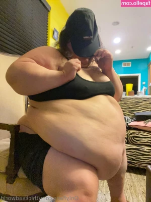 thicksadworld - Hola papi
