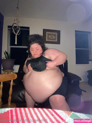 thicksadworld - Wanna see more  Unlock one of my posts or check out my main page-- gt