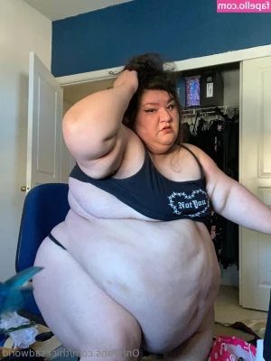 thicksadworld - Do you like my new dress ? 🖤