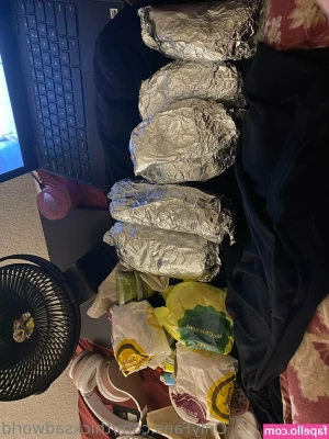 thicksadworld - Wanna cum together right now