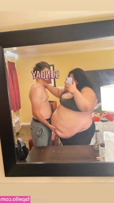 thicksadworld - Good morning daddy do you want to watch me cum on Live today