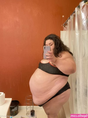 thicksadworld - Unbutton my buttons, all the way down   (PS this was supposed to post