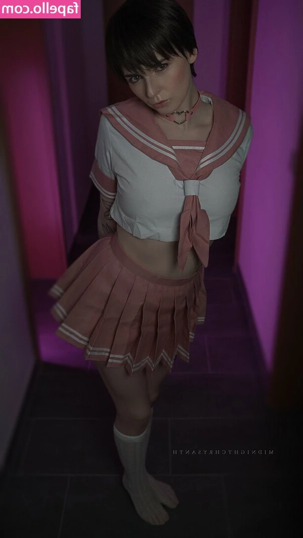 freenightchrysanth - Page is under construction please bare with me