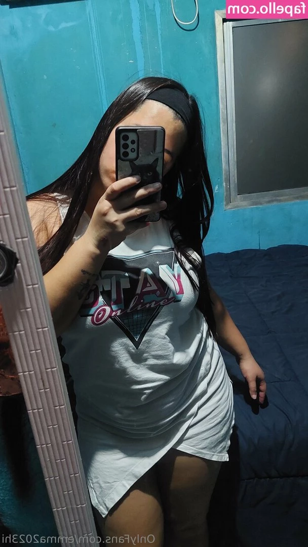 emma2023hi - extra playful this morning🥵