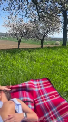 hrisna_dvojka_free [ hrisna-dvojka-free ] - Which hole did this toy go in next?