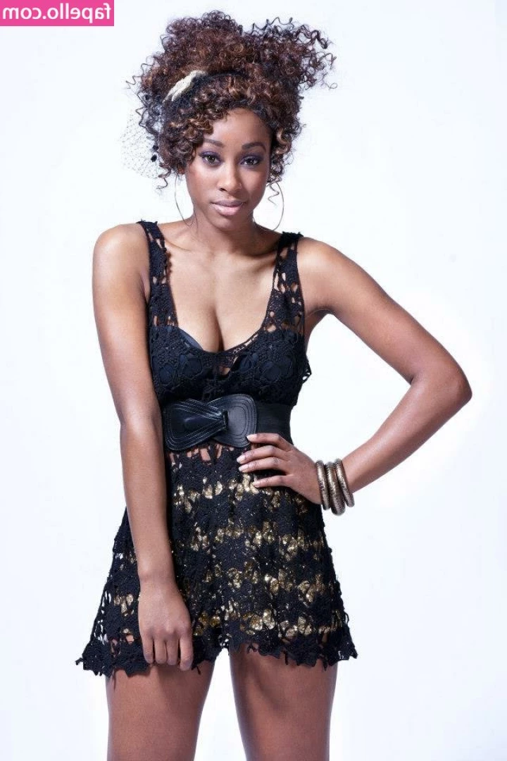 Scarlette Douglas [ scarlette-douglas ] - Shooting this weekend!! What do you want to see??