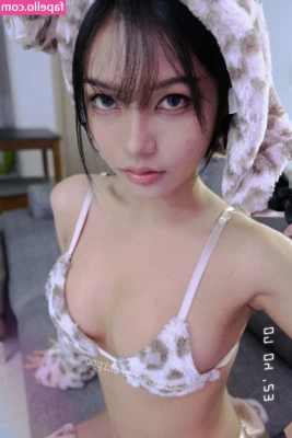 Chippu - Did you know Scene #20-3 is FREE on the timeline? (from Hot Girls