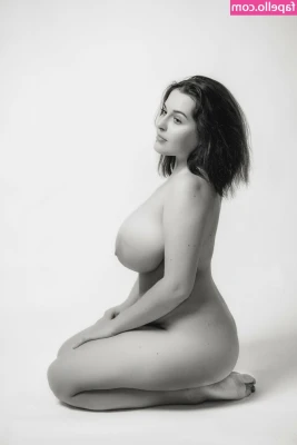 Goodnino - Would you like to see me and then rip this fishnet lingerie? 😏