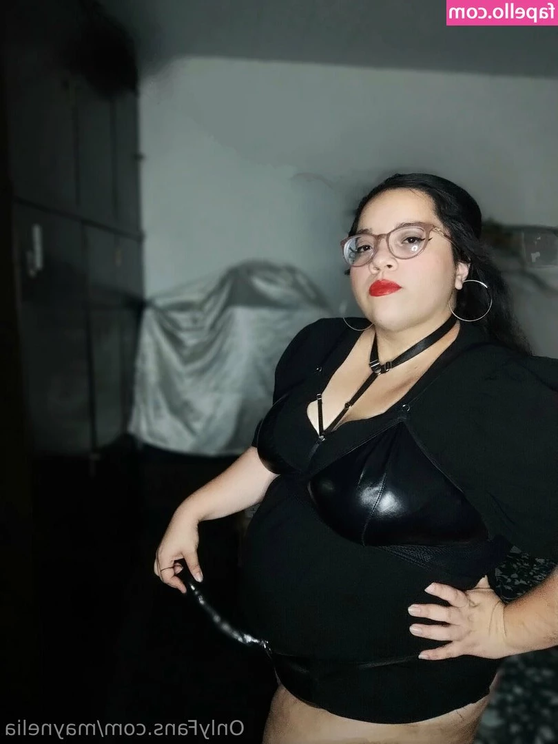 maynelia - He like me Bc I m NASTY