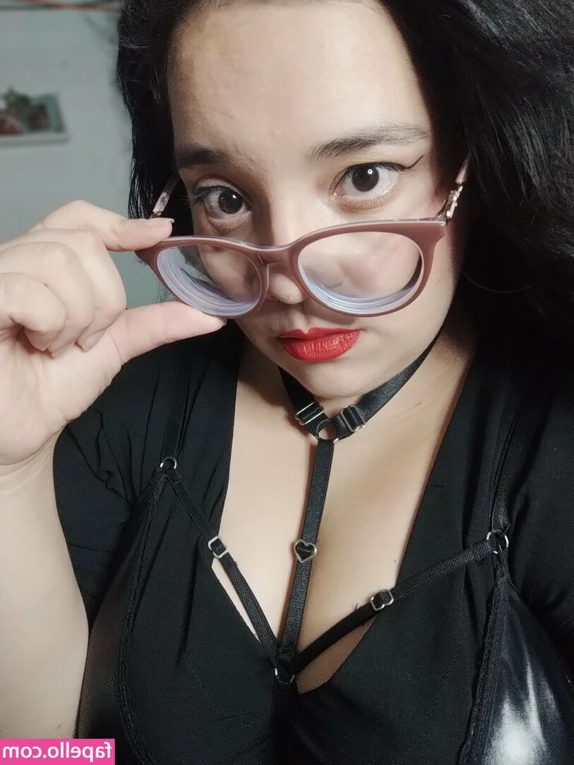 maynelia - Are you at tits or as guy? 🥰