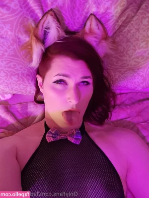 ladygray2024 - Your eyes aren’t playing tricks on you. You’re really looking at