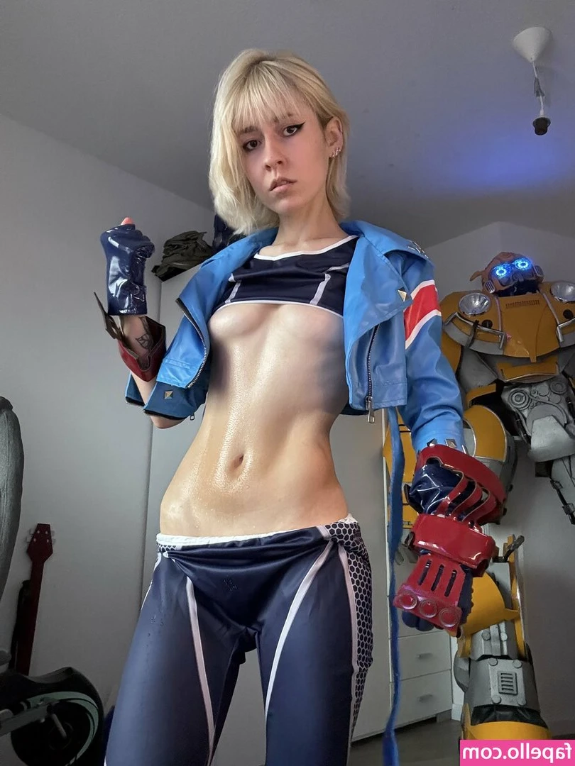 Anna Ullman [ anna-ullman ] - ur nurse thinks a butt plug is apart of her uniform 🙊