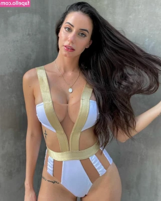 Nataly Pagano [ nataly-pagano ] - What's the first thing you'll do to me when you get home with this