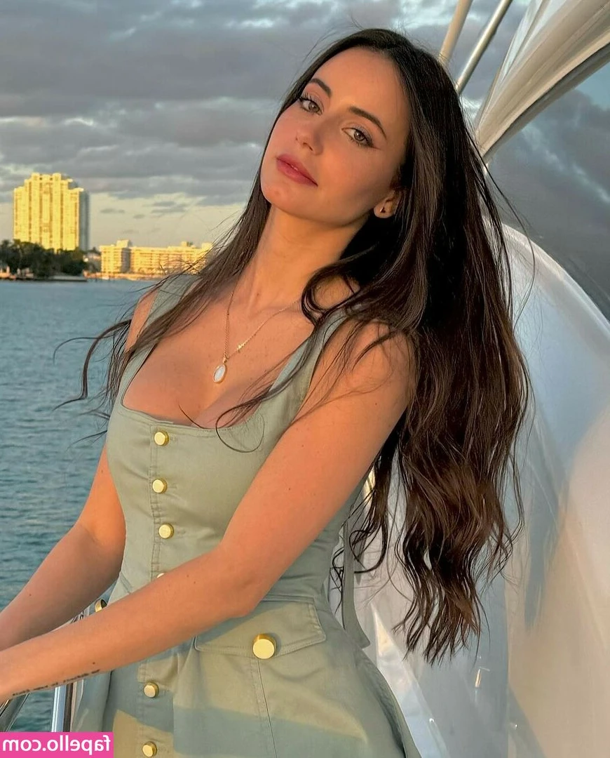 Nataly Pagano [ nataly-pagano ] - I’m going to try and get some back shot videos for you babes