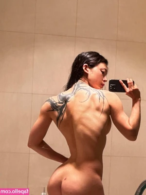 Xiang_is [ xiang-is ] - DM me pics with your favorite cockring😈😈