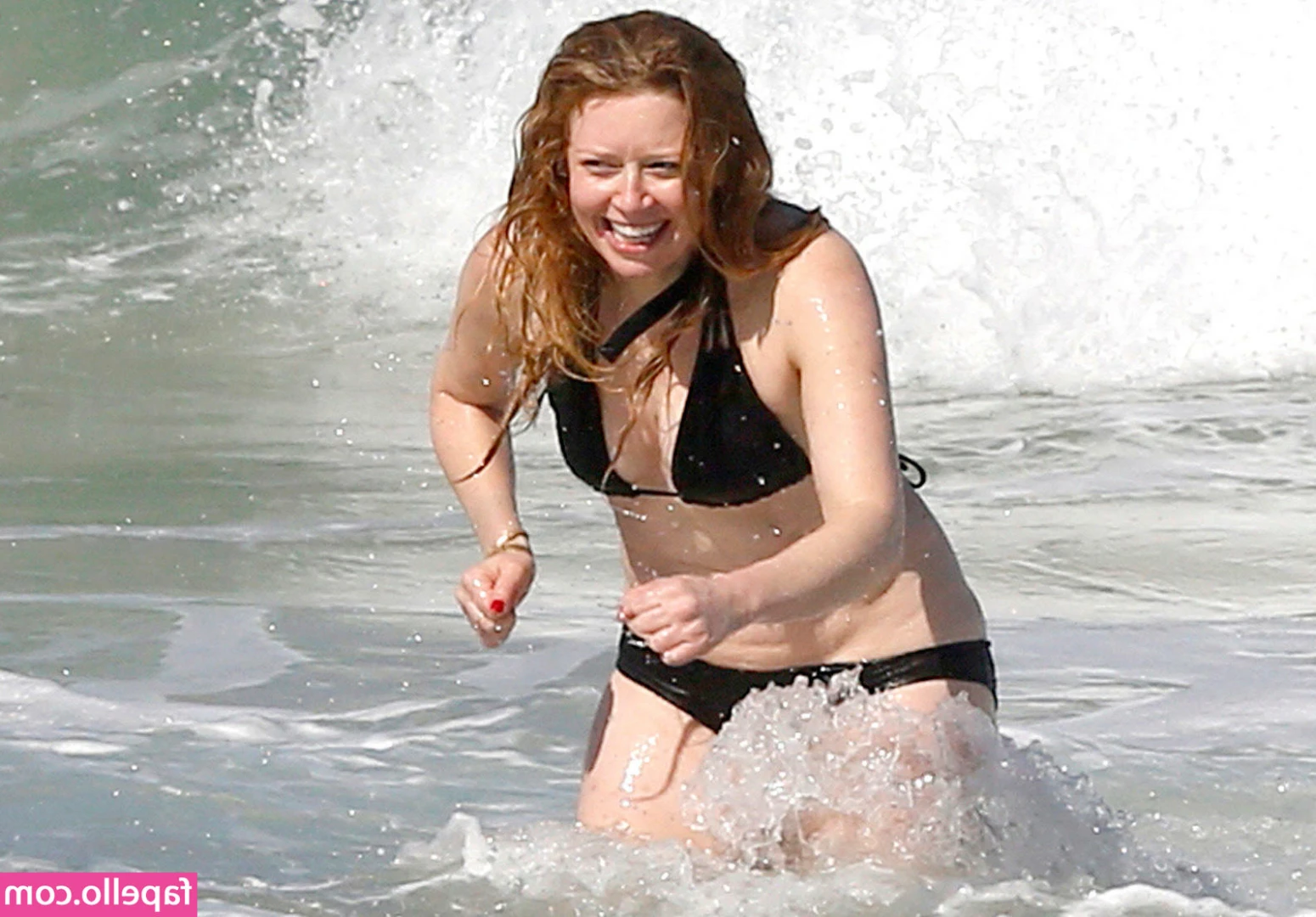 Natasha Lyonne [ natasha-lyonne ] - toys and showers go really well together