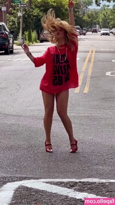 Addison Rae [ addison-rae-3 ] - legs titties n thighs 😵‍💫