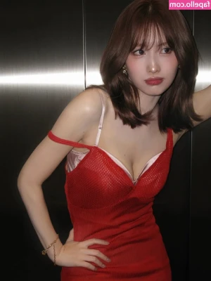 Hirai Momo [ hirai-momo ] - "I'm known to be quite vexing I'm just forewarning you"