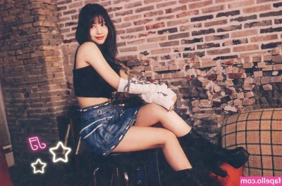 Hirai Momo [ hirai-momo ] - "Lets Stroke Our Cocks and Eat Our Cum Futanari" (CEI,Strap-on,)