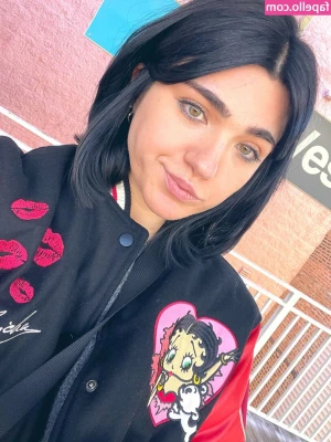 apinky98 - Do you need some Jerk Off Instructions (JOIs)? I have my feet all