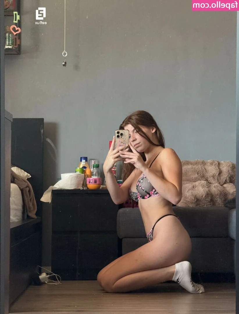 Eef_lux Eeflux - Wet t shirt contest 🫣