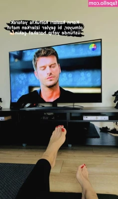 Hande Sarıoğlu [ hande-sarioglu ] - Another blissful butthole Monday! Enjoy your day as much as I enjoyed