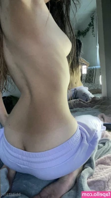 bblbttslvt - Happy titty Tuesday daddies  don t forget I offer live sessions  cock