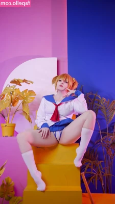 Brounovskoe Cosplay [ brounovskoe-cosplay ] - Housewife vibes 🙈