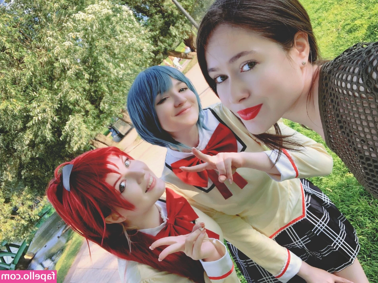 Brounovskoe Cosplay [ brounovskoe-cosplay ] - I’ll be on my Snapchat most of the day