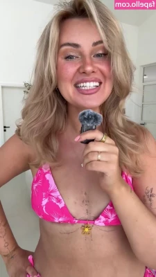 Maren Wolf [ maren-wolf-1 ] - is this top too low cut? 🤭👀