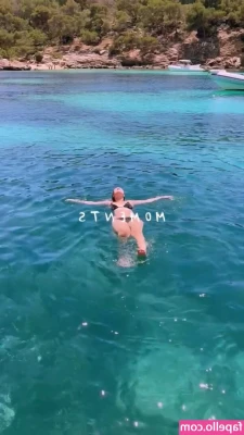 Maren Wolf [ maren-wolf-1 ] - in the fields with @calypticchaos part 1