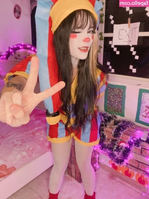 Feh Mark [ feh-mark ] - My Purple wig arrived hehe, I can't wait to take pictures tomorrow in