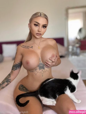 ccentino - Come say cum  I mean hi