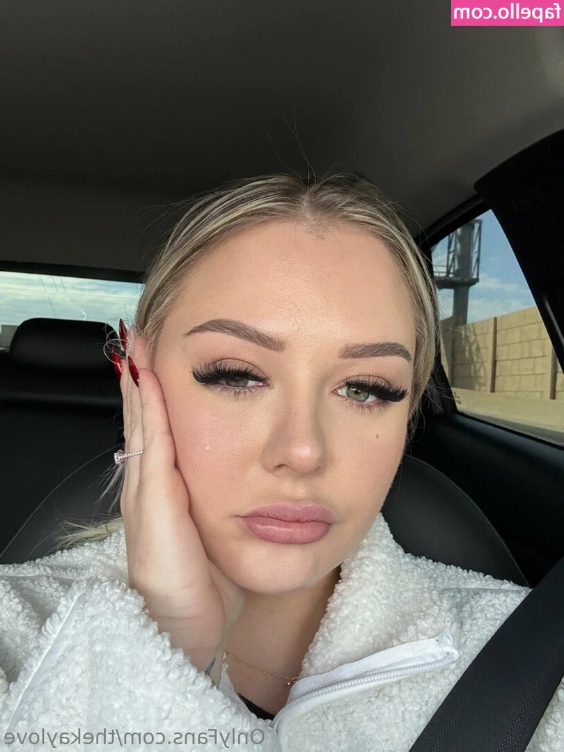 thekaylove [ thekaylove-1 ] - Can I sit on your face?