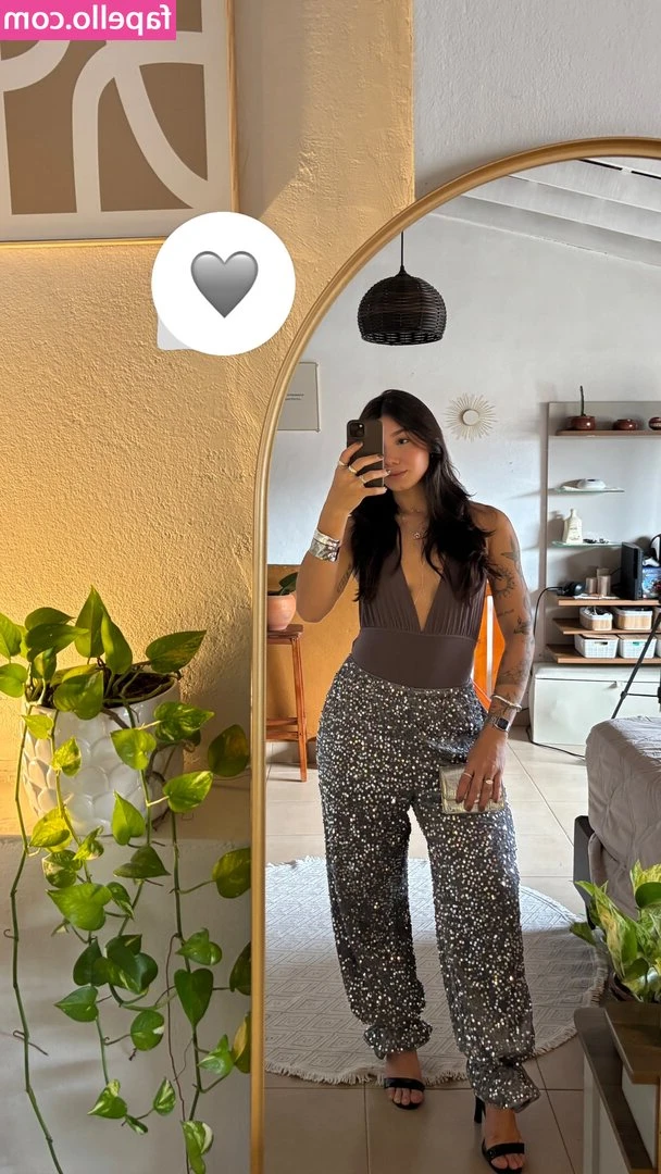 Glenda Higrid [ glenda-higrid ] - Wobble Wednesday!