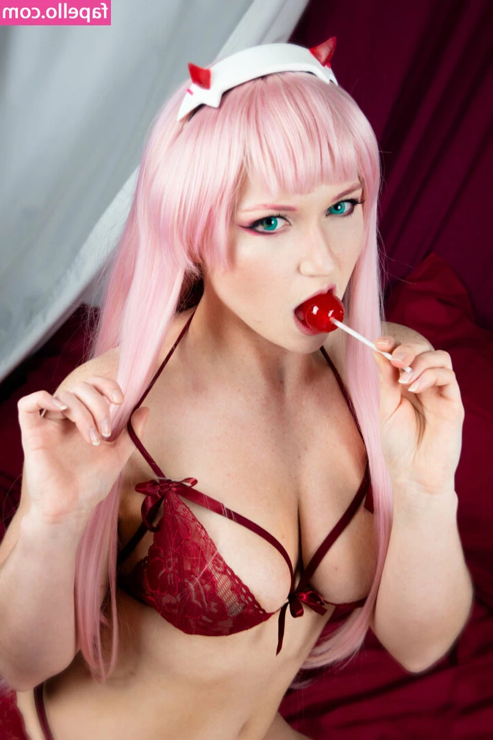 dress.up.doll [ dress-up-doll ] - This sextape is dropping in an hour… 🥵😈