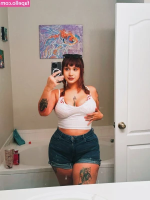 bethanphetamin - I’m so busy lately, but we all need a bit of caring on the busy