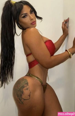 Curvy Goddesses [ curvy-goddesses-2 ] - A close for you! De pertinho para você!