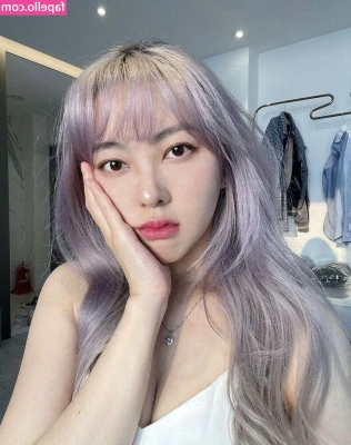 Plumy_ [ plumy ] - Cheers! I hope you're having a great day 😘 Mine's been very busy,