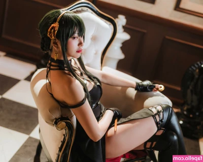Plumy_ [ plumy ] - What do you want more of? 💕