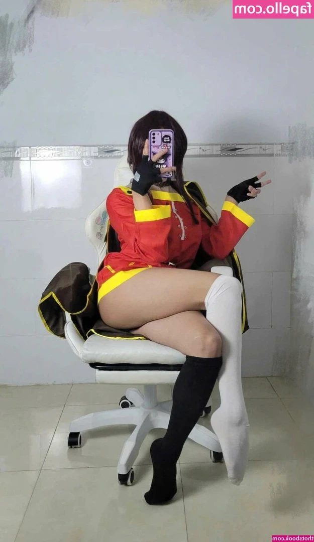 VixxieVie - Doesn't it feel better when I tell you how to do it?