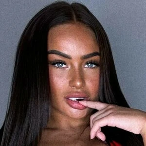 Courtney Hodgson