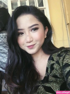 Zizi Wong [ zizi-wong ] - I know I can make you smile! 😁