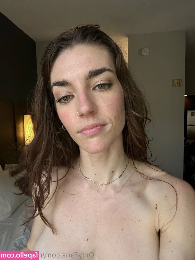 rachxlorenx - I'd really love to start trying anal properly and become an anal slut