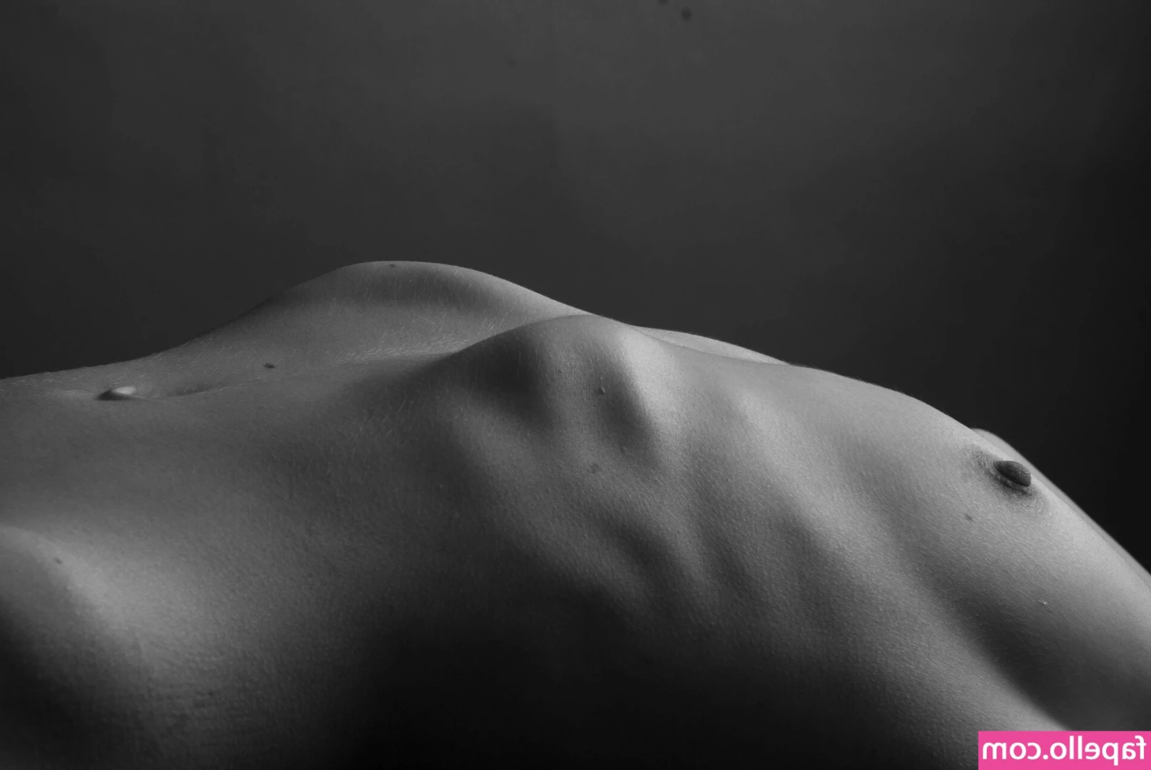 Gray Scale [ gray-scale ] - Admit it, you like dick.
