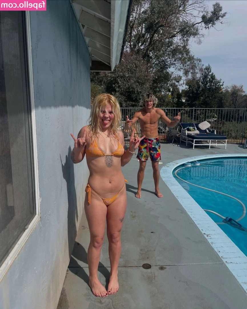 Eve Kovac [ eve-kovac ] - Get me to 1k today and you’ll be sent a free, start to finish video