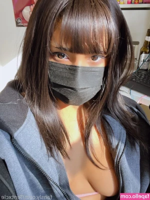 Tentxcle [ tentxcle-1 ] - dm and delete at 3pm la time so u hoes betta be online waitin ;)🤫